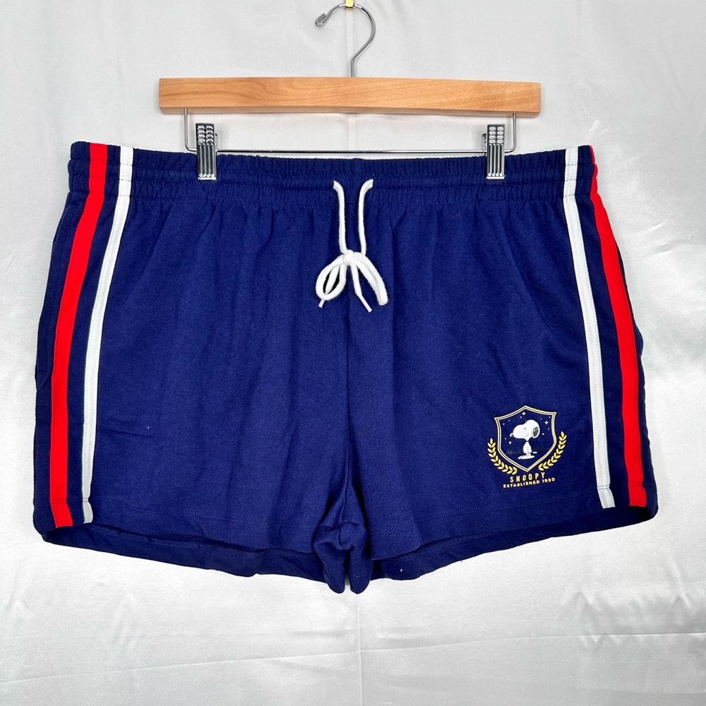 NWT Snoopy Shorts‎ Size XXL Blue Athletic Drawstring 2 Pockets